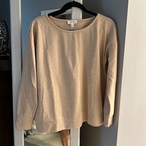 Camel lounge wear set, cute enough to wear in Saturday errand day. Cozy & comfy